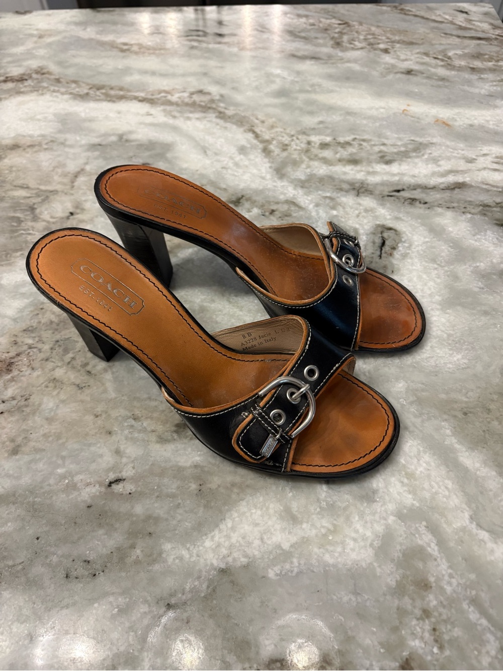 Vintage Y2K Coach Devon Slide Block Heels Sz 8 Black/Tan Leather Kitten
